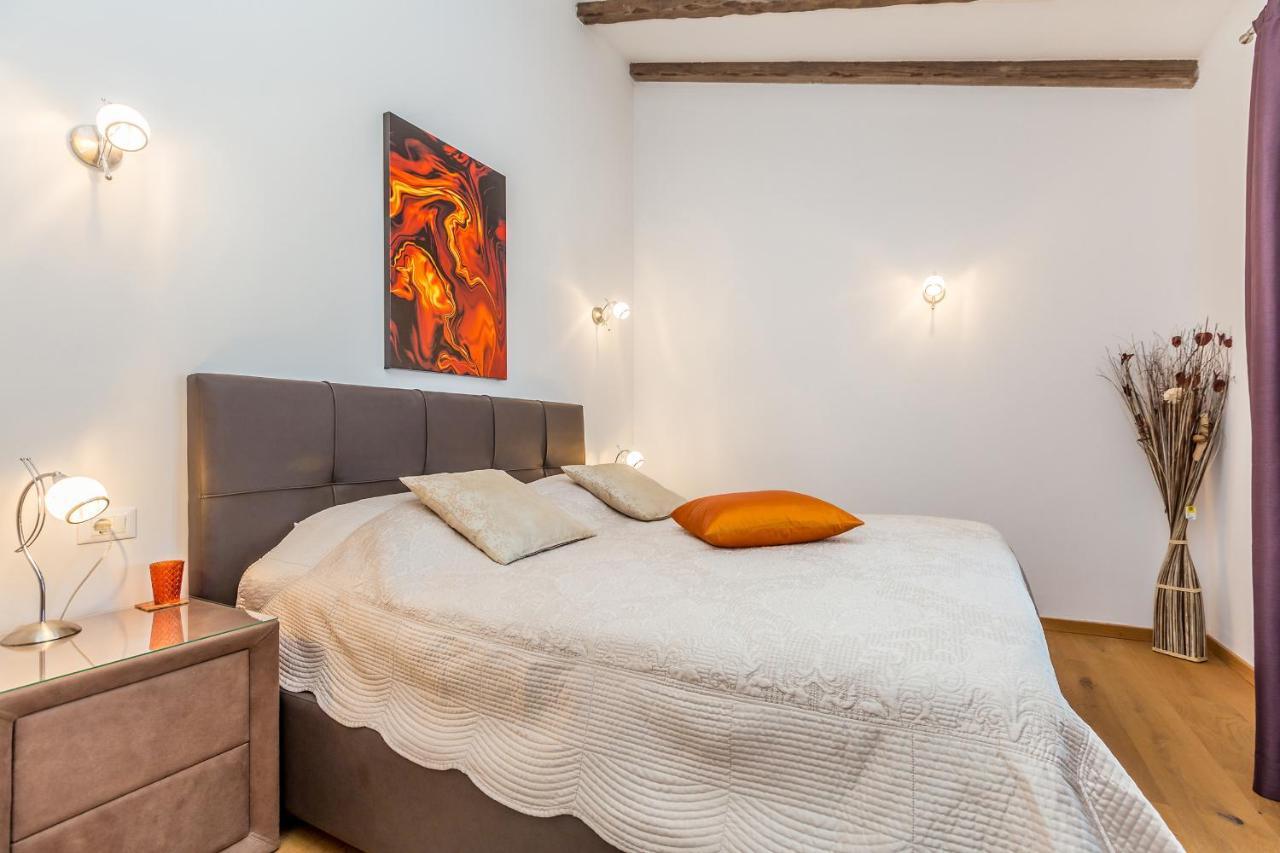 Villa Lurda Linardici Krk Bagian luar foto